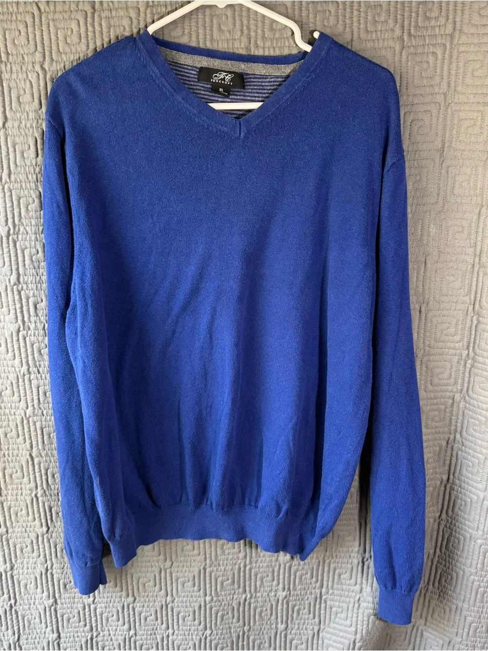 Foxcroft Mens XL Blue V Neck Sweater Cotton Cashmere Blend Lightweight Soft